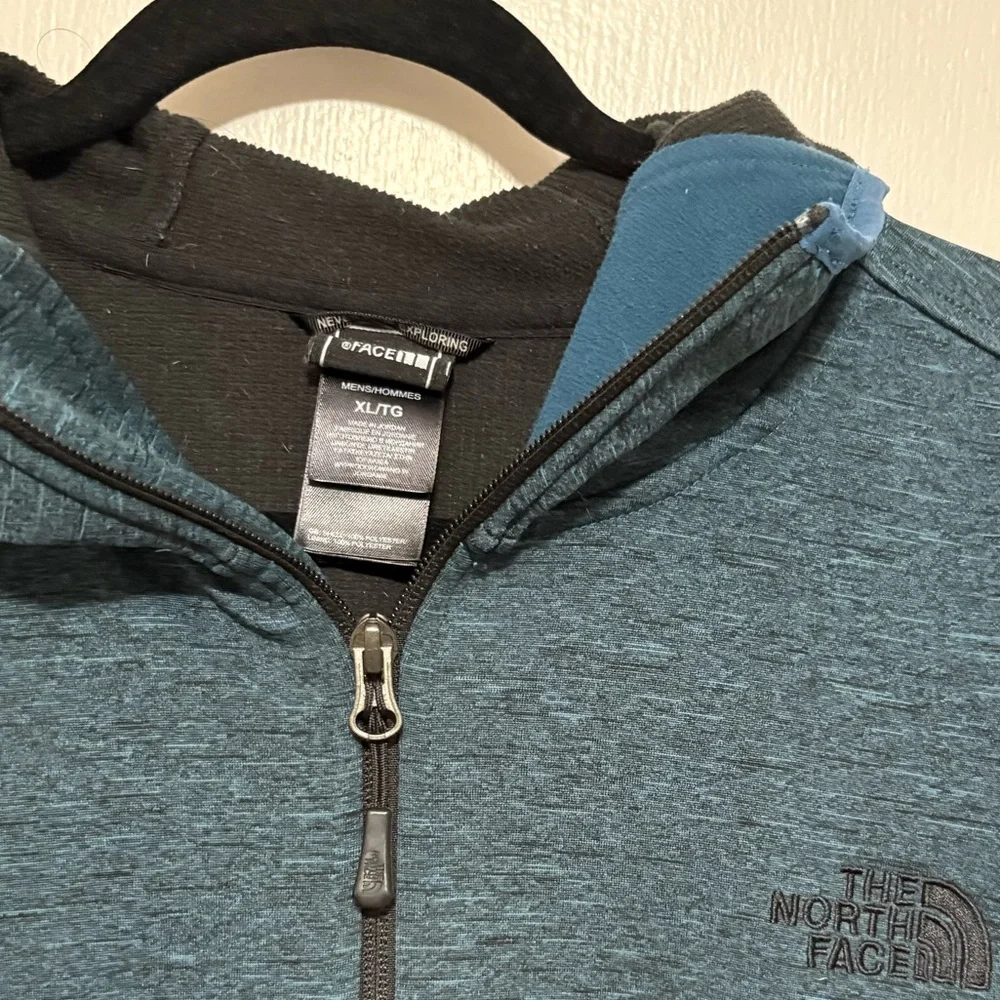 The North Face Black and Teal Jacket - Picture 4 of 4